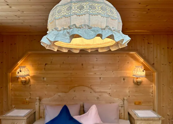 Haus Erika Апартаменты *